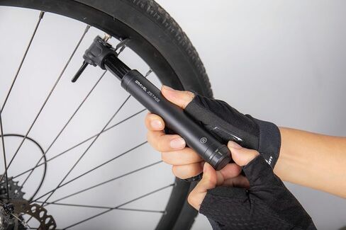 Roadie 2Stage, Aluminum Barrel & Thumb Lever, 16.2cm, Presta only, Black in Saudi Arabia