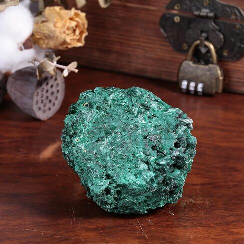 SUNYIK Natural Raw Malachite Crystal Cluster Stone, Healing Reiki Crystal Rocks Mineral Specimen for Home Decoration, 0.55lb in Saudi Arabia