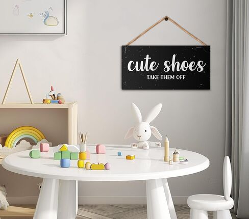 أحذية لطيفة تخلعها من اللافتات الخشبية، ديكور ترحيب مضحك، لافتات خشبية مضحكة خارج الشرفة، 11.8 × 5.9 بوصة in Kuwait