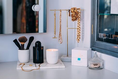 Aromatherapy Associates Deep Relax Candle. Hand Poured Vegan Wax for Sleep and Tranquility. Crafted with Vetivert and Chamomile Essential Oils. 40 Hour Burn Time (7.05 oz) in Saudi Arabia