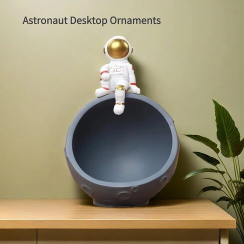 Astronaut Statue Storage Box，mini astronaut figurines key Bowl，funny candy bowl，Key holder for living room and office (Astronaut storage box) in Saudi Arabia