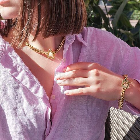 ويستيك سوار ذهبي مربع بمشبك ربط كوبي عريض للنساء من الستانلس ستيل مع تعليقة سلسلة وقلادة مكتنزة in Kuwait