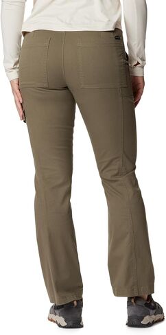 Columbia Women's Calico Basin Cotton Pant in Saudi Arabia