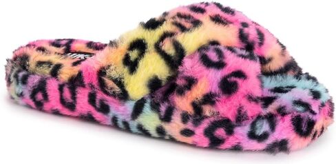 MUK LUKS Women's Lark Slipper in Saudi Arabia