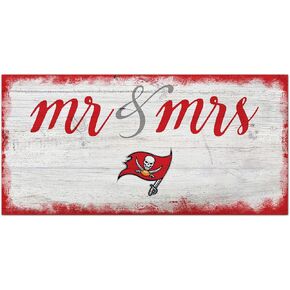 Fan Creations NFL Tampa Bay Buccaneers Unisex Tampa Bay Buccaneers Script Mr & Mrs Sign, Team Color, 6 x 12, (N1074-TBB)