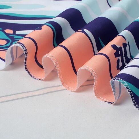 نسيج SparkLia المضحك للقطط، حوت ركوب القطط في المحيط الياباني أمواج كاناغاوا، مفروشات معلقة على الحائط لغرفة النوم، وغرفة المعيشة - 51 بوصة × 59 بوصة in Kuwait