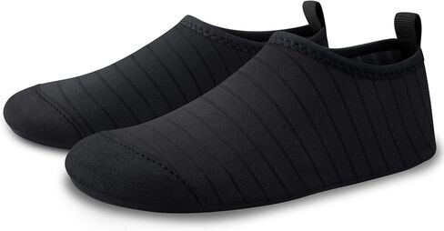 أحذية مائية للأطفال من SEEKWAY للأطفال الصغار والأولاد والبنات، جوارب مائية سريعة الجفاف ومضادة للانزلاق للرياضات الخارجية وحمام السباحة والشاطئ والمشي باللون الأسود in Kuwait