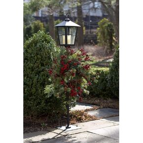 Lantern Wreath Holder