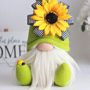 Light Up Christmas Gnomes Plush, Set of 2, Small Gnomes for Christmas Decoration, Handmade for Women,Mom,Grandma,Friends,Cowokers, Christmas Decor