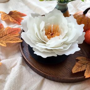 Handmade Peony Flower Candle Black Cedarwood & Juniper Scented Candles for Home Scented Anniversary Pink Aromatherapy Candle