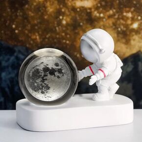 Glowing Crystal Ball 3D Inner Carved Small Crystal Ball Light with Astronaut, Decorative Creative Gift Luminous Crystal Ball for Christmas Classmates and Kids Birthday (Silver, Solar System)