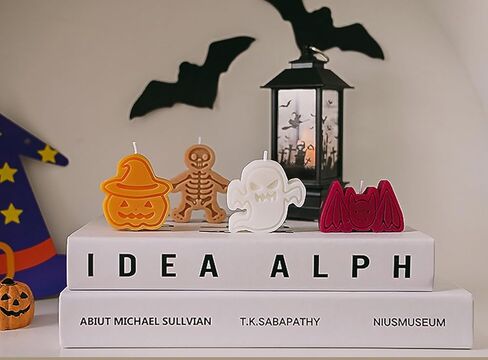 مجموعة الشموع المعطرة للهالوين، 4 عبوات 110 جرام مصنوعة يدويًا من شمع الصويا وشمع اليقطين شبح هيكل عظمي على شكل خفاش شموع تزيينية لدعامة صور الطاولة، هدية مثالية لتزيين حفلات عيد جميع القديسين in Kuwait