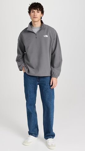 THE NORTH FACE Men's Tekware Grid 1/4 Zip Sweatshirt in Saudi Arabia
