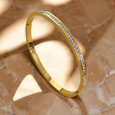 أساور Vessantara الذهبية للنساء، 2 حزمة من أساور الزركونيا المكعبة المطلية بالذهب أساور الصداقة للفتيات سوار حجر الراين الذهبي هدايا الأصدقاء للنساء in Kuwait