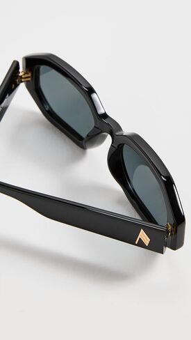 Linda Farrow Women's Irene Sunglasses in Saudi Arabia