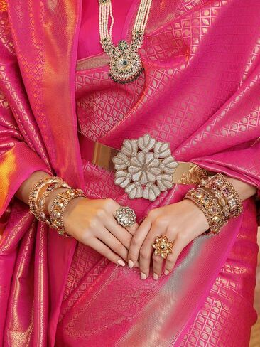 ساري حريري من قماش الجاكار مزين بشرابة مع قطعة بلوزة غير مخيطة (3169S5753_) وردي داكن مجانًا in Kuwait