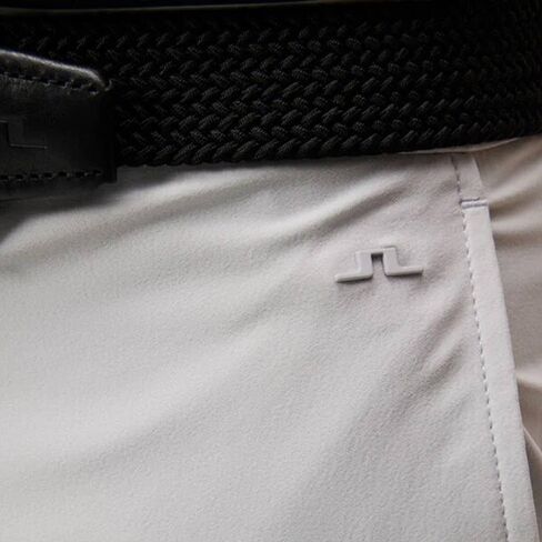 2024 شورت جولف J.Lindeberg Eloy Micro Chip 34 in Kuwait