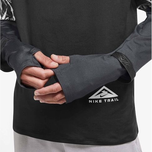 Nike Men's Dri-Fit Element 1/2- Zip Trail Running Top in Saudi Arabia