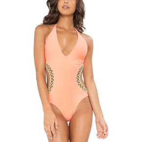 بدلة سباحة مونوكيني نسائية قياسية من Luli Fama بتصميم كورازون لوكو كروشيه in Kuwait