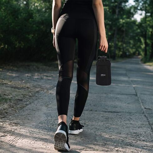 حامل زجاجة مياه مع حزام لزجاجات 32oz - 64oz، حقيبة حامل زجاجات المياه مع جيب ومقبض للمشي والسفر والمشي لمسافات طويلة (باستثناء الزجاجة) in Kuwait