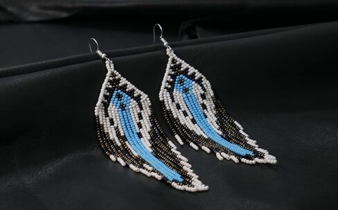 Handmade beaded native american style glass seed bead earrings Pendientes de cuentas nativas al estilo mexicano de artesanos gifts for women/teens in Saudi Arabia
