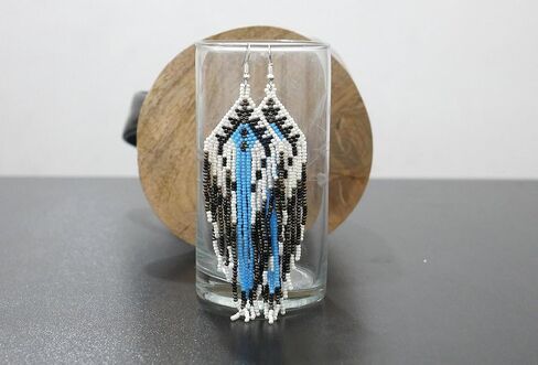 Handmade beaded native american style glass seed bead earrings Pendientes de cuentas nativas al estilo mexicano de artesanos gifts for women/teens in Saudi Arabia