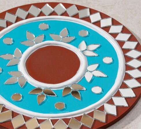 حامل شموع الشاي الخفيف من IndoTribe - 6 بوصة، حامل شموع Lippan Tealight باللون الأحمر والأزرق | حامل إضاءة على شكل حرف T لديكورات ديوالي للمنزل، غانيش بوجا، ديكورات الزفاف الهندية in Kuwait