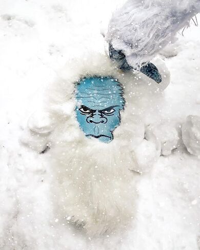 Pins & Aces Yeti Driver Head Cover - Premium, Hand-Made Fuzzy Driver Headcover - Funny, Tour Quality Golf Club Cover - Style and Customize Your Golf Bag… in Saudi Arabia