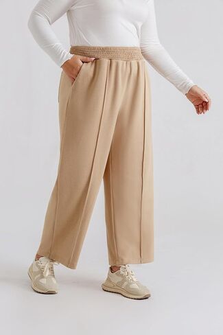 Hanna Nikole Plus Size Sweatpants for Women Drawstring Elastic Waist Casual Pants Wide Leg Lounge Pants with Pockets in Saudi Arabia
