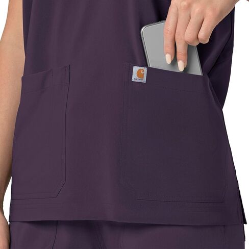 قميص Carhartt النسائي ذو الحجم الكبير برقبة على شكل حرف V in Saudi Arabia