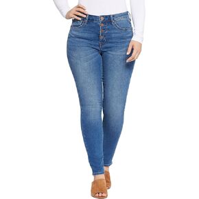 سيدة Seven7 Misses مكشوفة بأزرار نحيفة in Kuwait