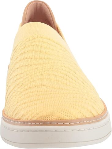 حذاء رياضي نسائي من UGG Sammy Wave in Kuwait