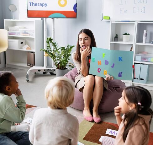 CHEFAN Large Felt Flannel Board 31.5 * 23 in,Foldable Freestanding Felt Story Learning Board for Toddlers,Double-Sided Use for Preschool Classroom,Multi Felt Pieces Can Be Used,Gifts for Kids in Kuwait