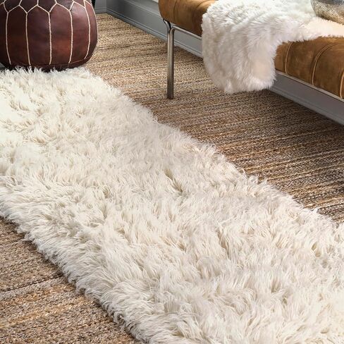 سجادة nuLOOM Elena اليونانية Flokati Shag Runner، مقاس 2' 6" × 6'، طبيعية in Saudi Arabia