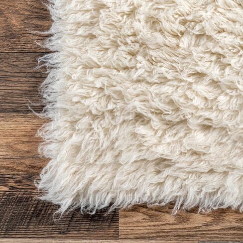 سجادة nuLOOM Elena اليونانية Flokati Shag Runner، مقاس 2' 6" × 6'، طبيعية in Saudi Arabia