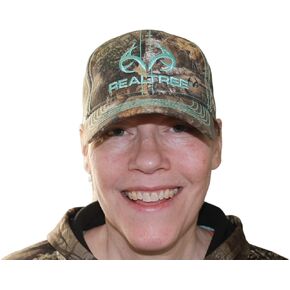 قبعة صيد الغزلان المموهة بشعار قرن الوعل المطرز من Realtree - منقار منحني مسبقًا، هيكل جانبي منخفض متوسط ​​مكون من 6 لوحات (الولايات المتحدة، ألفا، مقاس واحد، كبير، قياسي، قماش حافة/شعار أزرق مخضر) in Kuwait