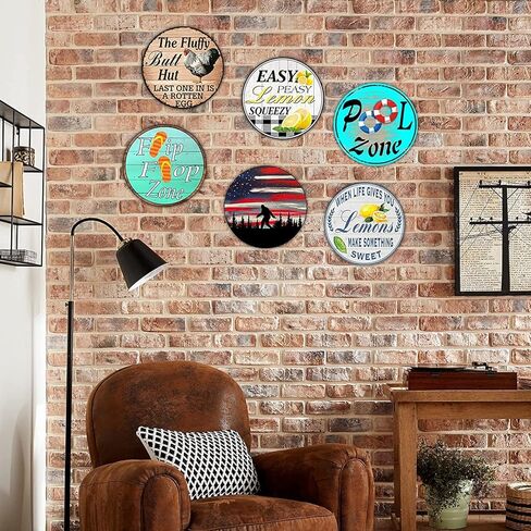 علامة معدنية مستديرة من القصدير ديكور جداري ريفي سانتا تؤمن بسحر إكليل عيد الميلاد علامة مناسبة للمنزل والحديقة والمطبخ والبار والمقهى والمطاعم والمرآب وديكور الحائط الكلاسيكي مقاس 12 × 12 بوصة in Kuwait