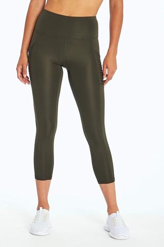 بنطال ضيق للسيدات من Bally Total Fitness بجيب مرتفع الارتفاع لمنتصف الساق in Kuwait