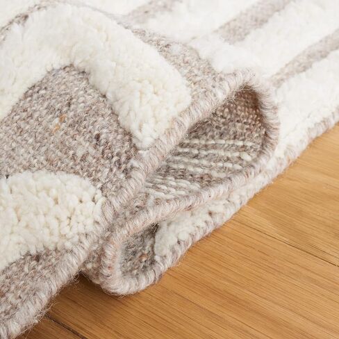 SAFAVIEH Kilim Collection Runner Rug - 2'3" x 7' Runner, Beige & Ivory, Handmade Mid-Century Modern Textured Wool, Ideal for Living Room, Bedroom, Dining Room (KLM652B-27) in Saudi Arabia