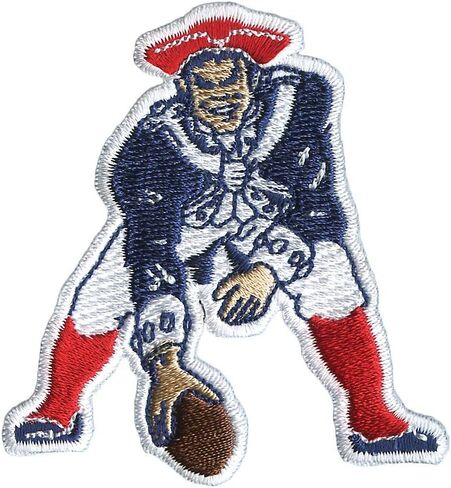 كوب Tervis مصنوع في الولايات المتحدة الأمريكية بجدار مزدوج NFL New England Patriots معزول يحافظ على المشروبات باردة وساخنة، 24oz، تقليد in Saudi Arabia