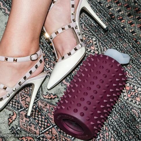 bkr - Little Spiked Valentina - Reusable Glass Water Bottle - Leakproof, Workout Friendly, Carrying Loop - Dishwasher Safe - Removable Silicone Sleeve - BPA Free, Lead-Safe - 16oz/500mL in Saudi Arabia