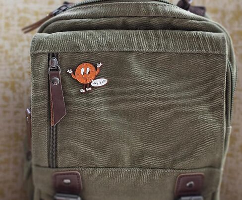 دبوس بريميير لوك ميس مينتس إصدار محدود من شركة مارفل | حصري للتو in Kuwait