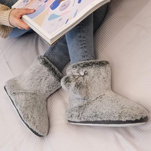 دي ال شبشب نسائي لطيف من الصوف المخملي المنفوش من الميموري فوم احذية منزلية شباشب شتوية in Kuwait