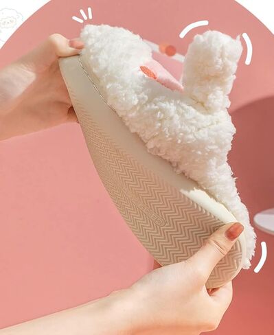 النساء خراف لطيفة النعال جميل شباشب على شكل حيوانات شتاء دافئ أفخم المنزل أحذية مفتوحة الشرائح مضحك عدم الانزلاق شباشب غرفة النوم in Kuwait