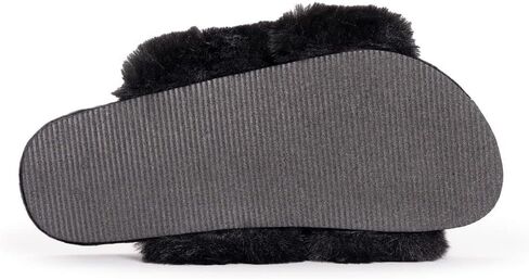 MUK LUKS Women's Hydrangea Slipper in Saudi Arabia