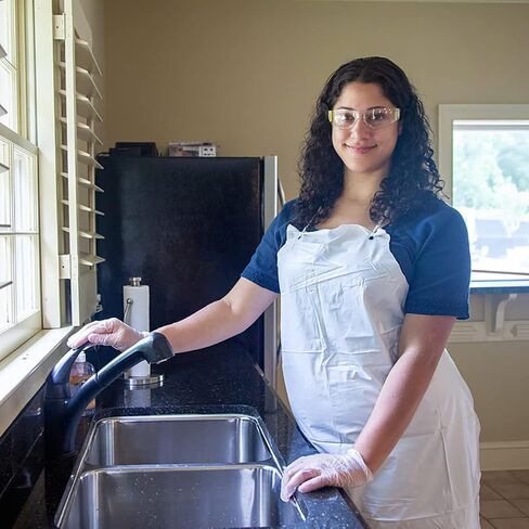 Everyday General Use Polyester Dishwashing And Heavy Duty PVC Leather Apron in Saudi Arabia