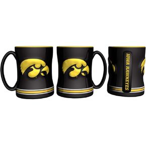Iowa Hawkeyes 15 oz Relief Mug - Black