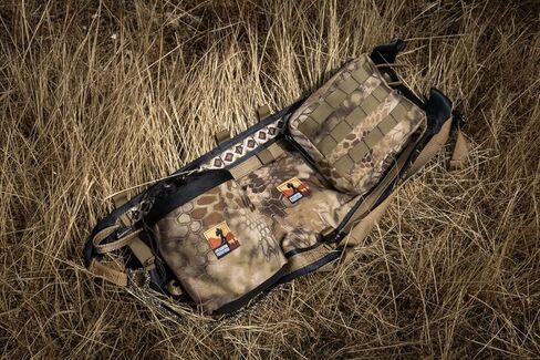 Ape Canyon Outfitters Saddle Pouch Kryptek Highlander - صنع في الولايات المتحدة الأمريكية - معدات الصيد in Kuwait