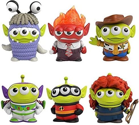 Disney Cars 2022 Fan-Favorite 2-Pack with Race Team Flags and Signs: (Rusteze Lightning McQueen Jackson Storm) in Saudi Arabia