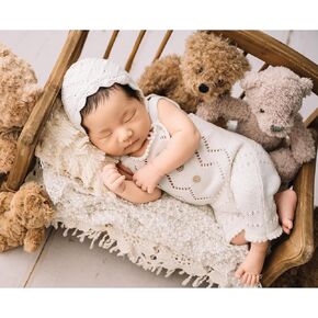Newborn Photography Props Photo Posing Outfits,3 PCS Baby Photoshoot Outfits for Posing,White New Born Photography Accessories-Romper, Hat and Doll (Fits for 0-25 Days Baby)